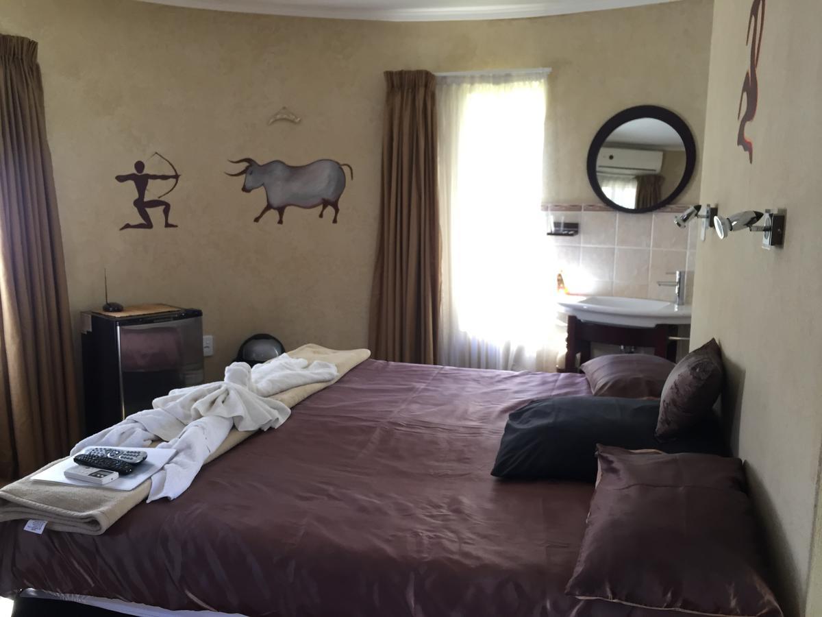 Eagle Crest Executive Lodge エデンベール エクステリア 写真